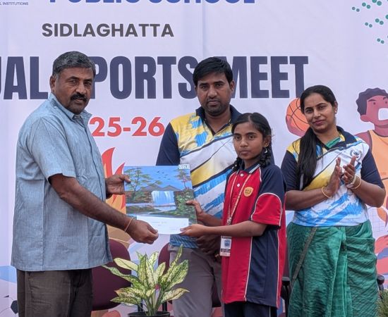 Annuala Sports Meet at Dolphin's Public School - CBSE
